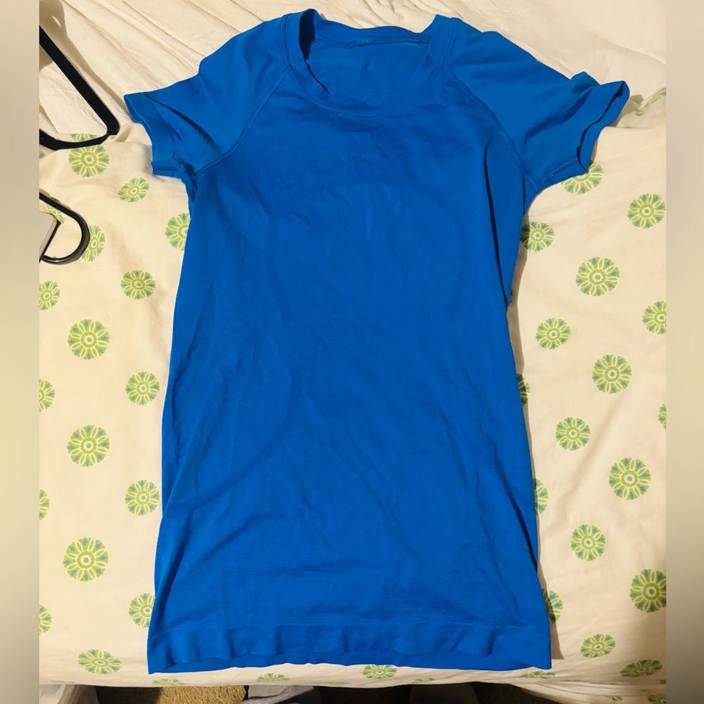 lululemon bright blue swiftly tech